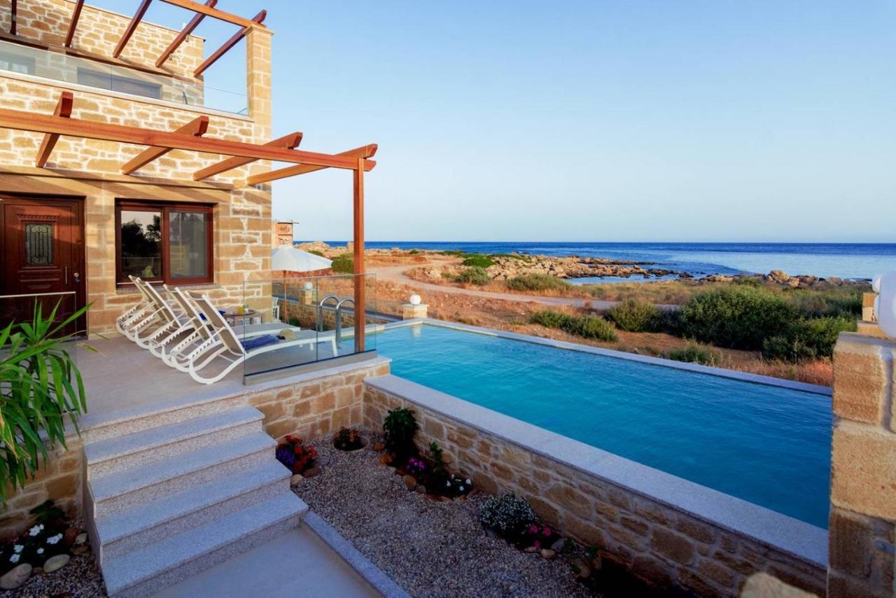 Athinais Villa Palaiochora Exterior photo